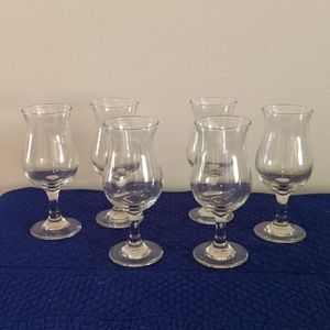 Set of six stemmed hurricane shaped gladses